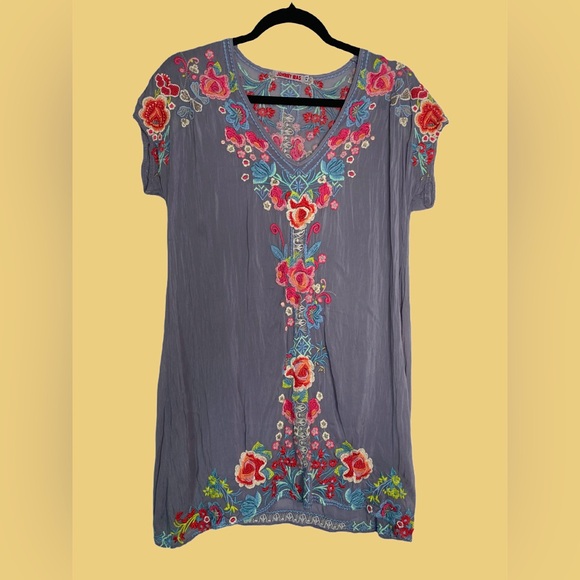 Johnny Was Dresses & Skirts - Johnny was embroidered dress